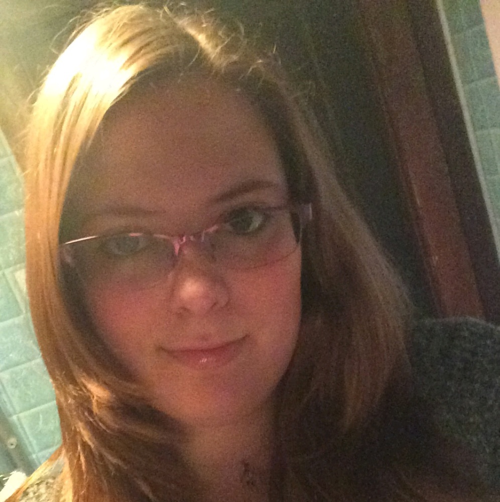 Meet your Posher, Leah